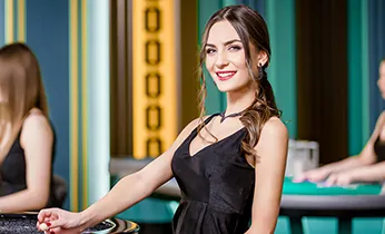 Hình ảnh game Bắn Cá Hải Tặc với tàu hải tặc và kho báu dưới biển
